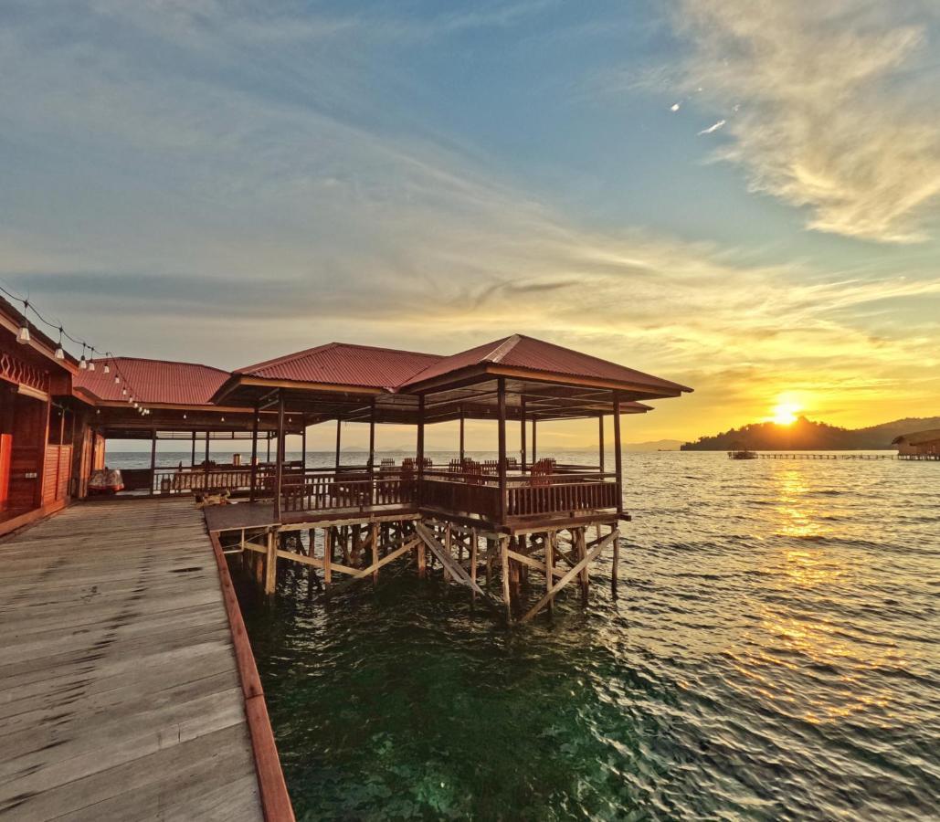 Coriana Dive Resort Waisai Εξωτερικό φωτογραφία